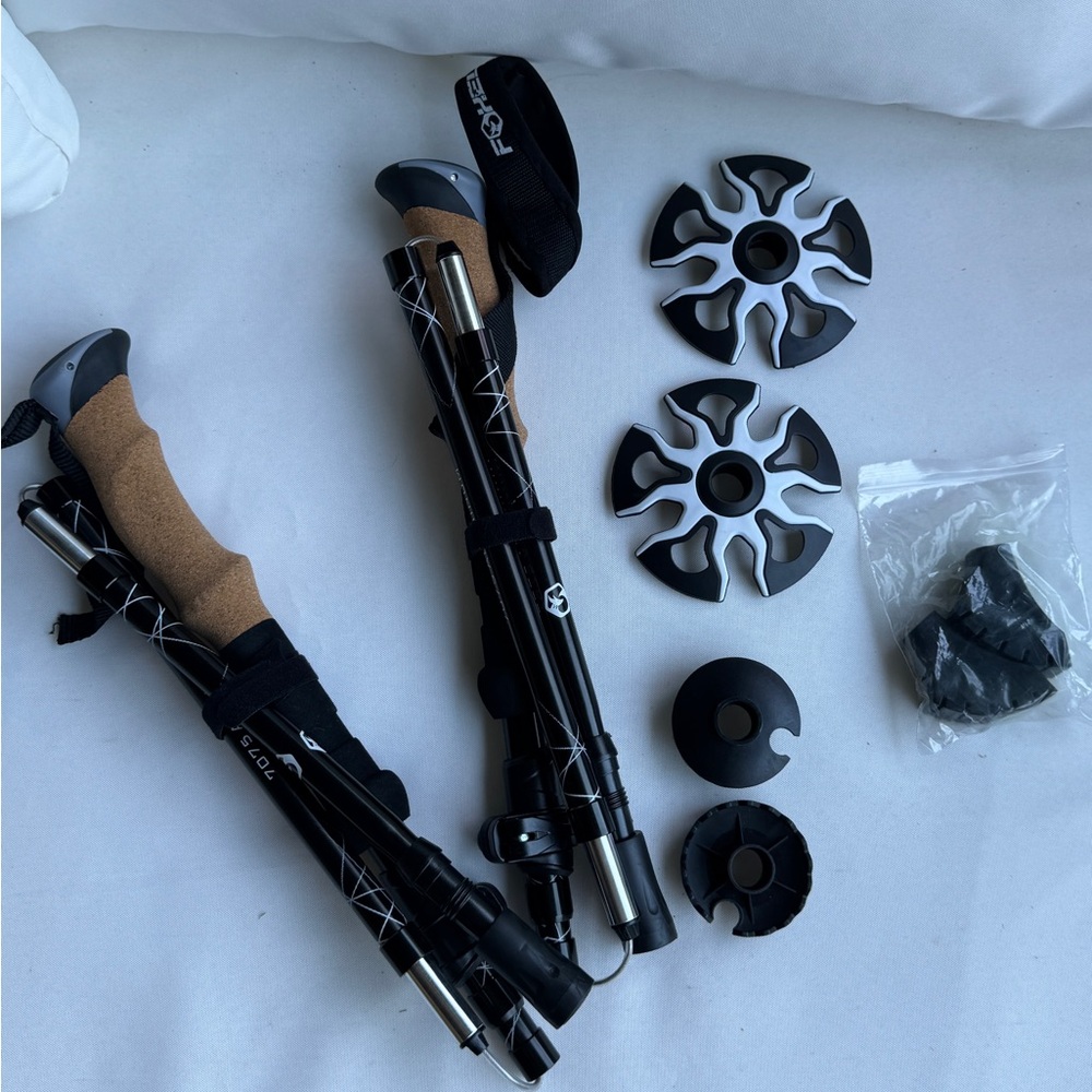 Foxelli Folding Trekking Hiking Poles